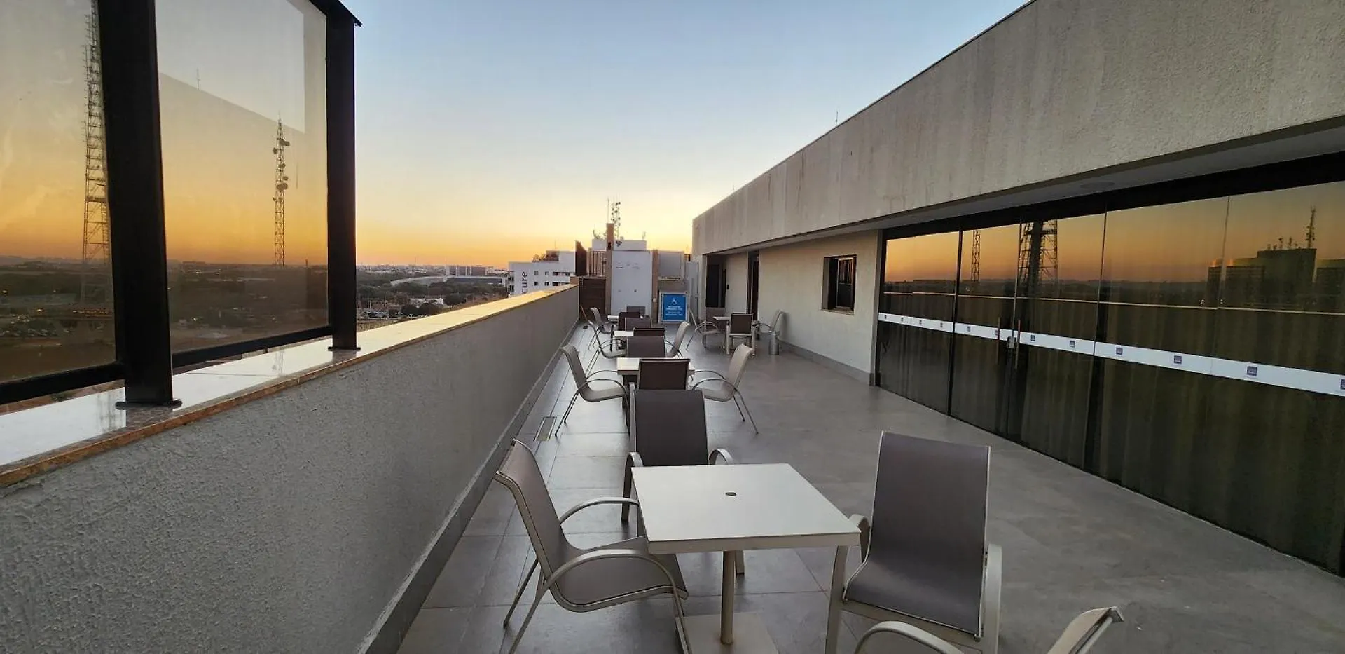 Zenva Monumental Apartment Brasilia Brazil
